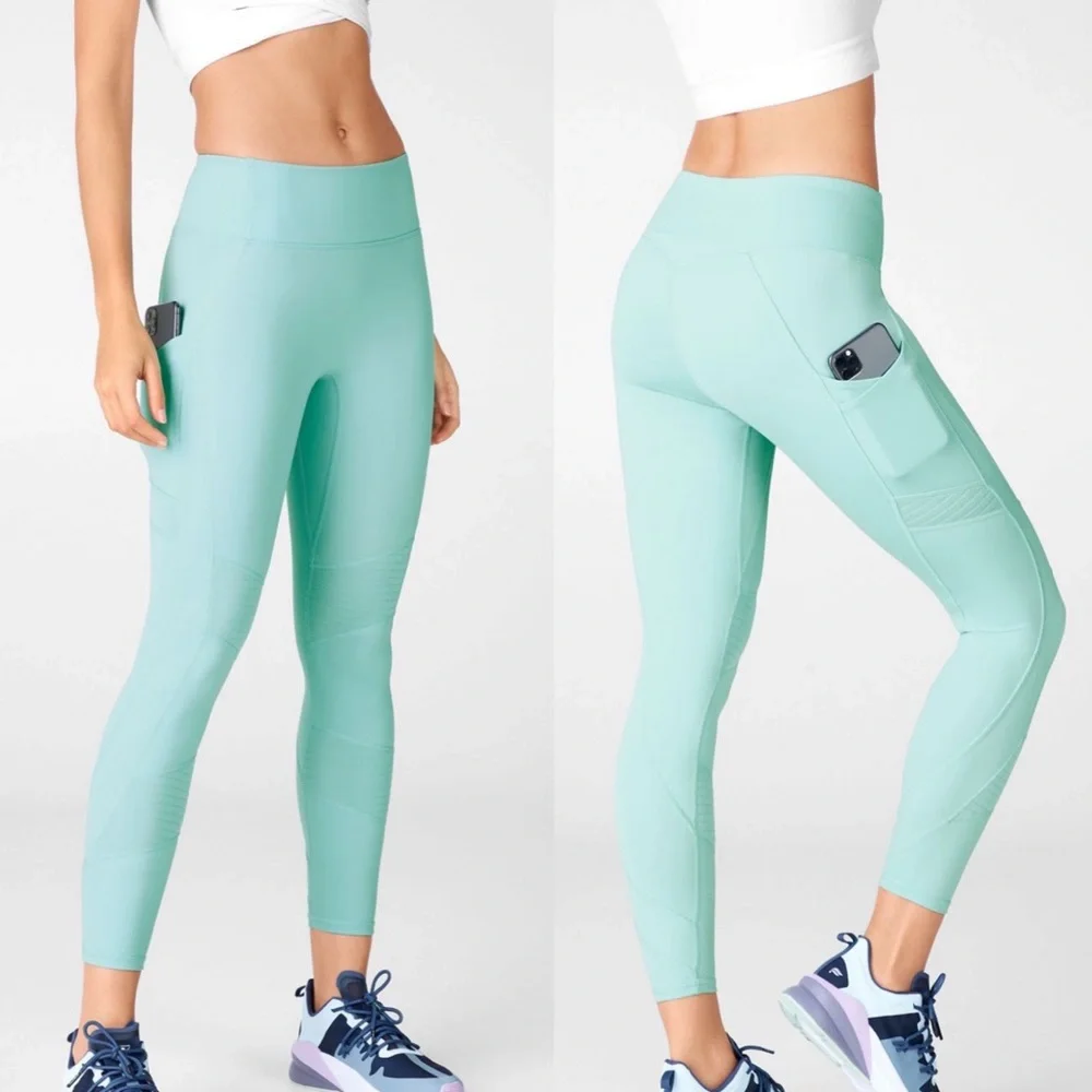fabletics | anywhere high waisted moto 7/8 legging